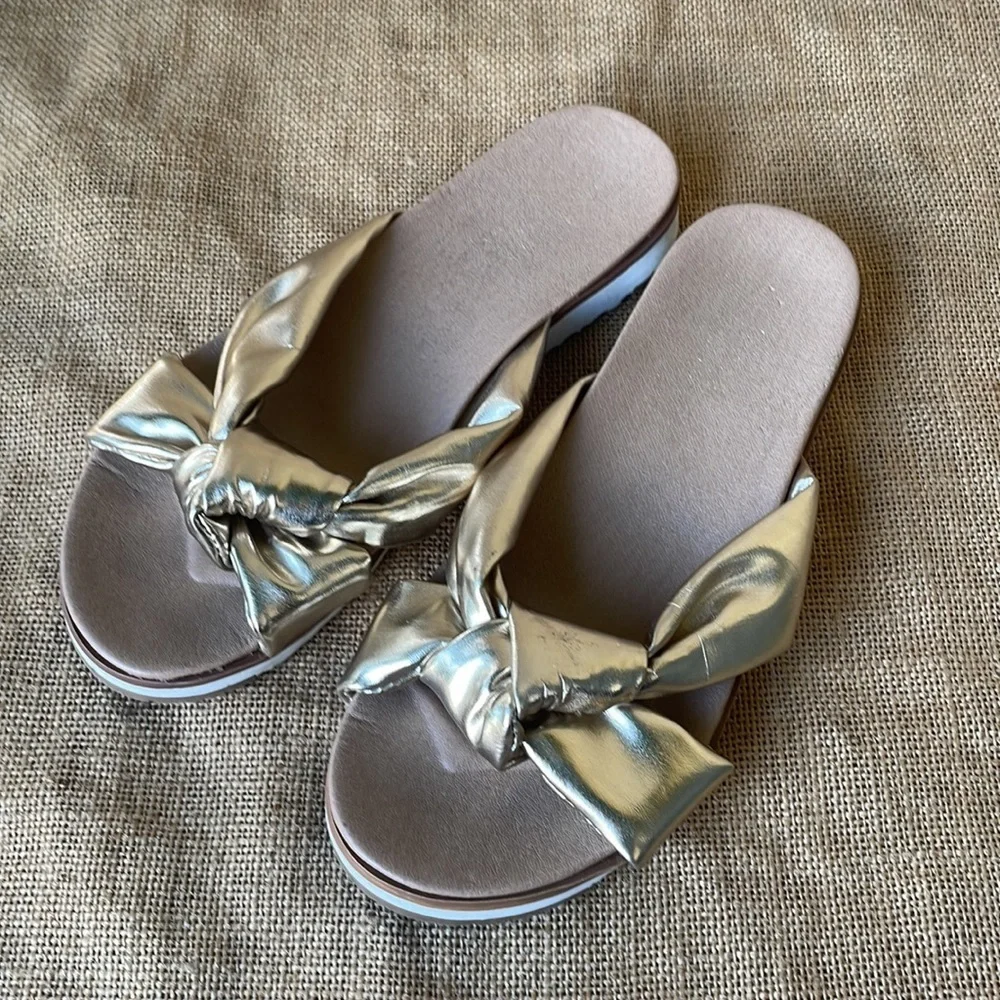 Catherine malandrino sandals bow Size 6 Slide Slip On